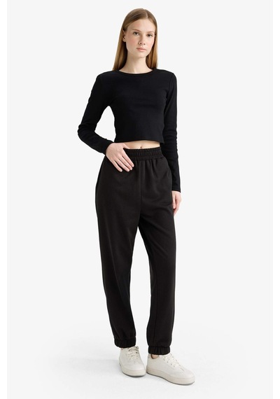 Defacto Beli Lastikli Jogger Eşofman Altı X5391az25wnbk81 Siyah-bk81 Defacto Beli Lastikli Jogger Eşofman Altı X5391az25wnbk81 Siyah-bk81
