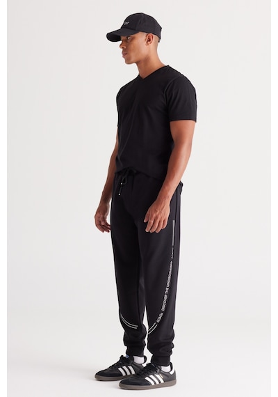 AC&Co / Altınyıldız Classics Erkek Sıyah Standart Fit Normal Kesim Baskılı Eşofman Altı Siyah AC&Co / Altınyıldız Classics Erkek Sıyah Standart Fit Normal Kesim Baskılı Eşofman Altı Siyah