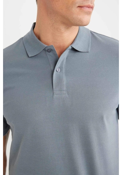DeFacto %100 Pamuk Regular Fit Polo Yaka Kısa Kollu Basic Düz Pike Kumaş Tişört C1293AX25SPGR314