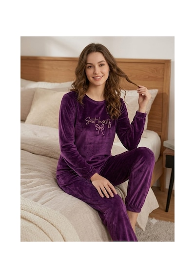 Kadın Uzun Kollu Manşetli Likralı Soft Kadife Pijama Takımı Mürdüm