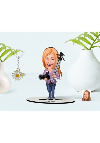 Kişiye Özel Kadın Profesyonel Fotoğrafçı Karikatürlü 3D Ahşap Bib (473843184)