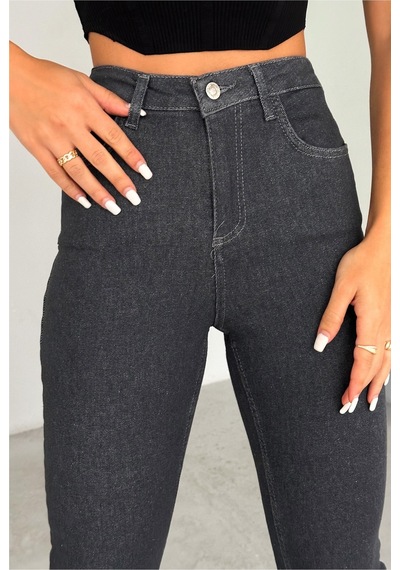 Femelle Gri Yüksek Bel Paçası Kesik İçi Şardonlu Slim Fit Mom Jean