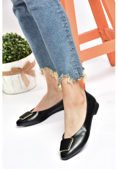 Fox Shoes P726776309 Siyah Toka Aksesuarlı Kadın Babet Siyah-suni Deri Siyah Fox Shoes P726776309 Siyah Toka Aksesuarlı Kadın Babet Siyah-suni Deri Siyah