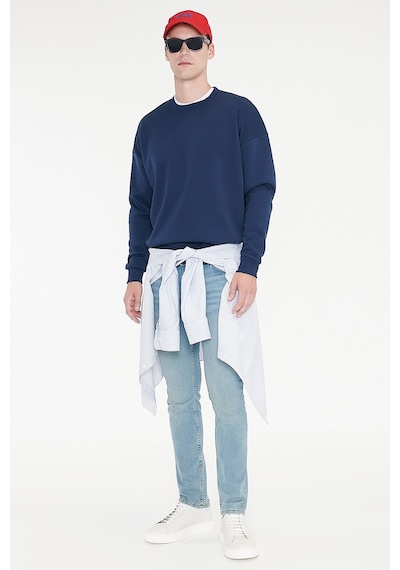 AC&Co / Altınyıldız Classics Erkek Lacı Oversize Fit Bol Kesim Pamuklu İçi Polarlı Bisiklet Yaka Sweatshirt Lacivert AC&Co / Altınyıldız Classics Erkek Lacı Oversize Fit Bol Kesim Pamuklu İçi Polarlı Bisiklet Yaka Sweatshirt Lacivert