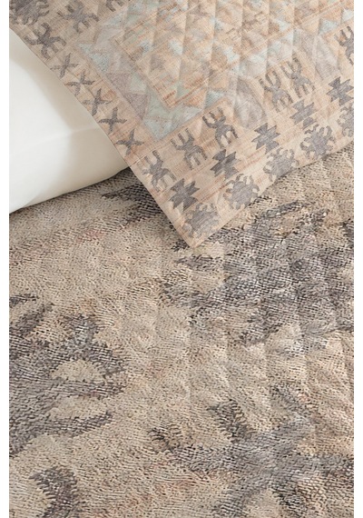 Bohem Etnik Bej Genç Odası Tek Kişilik Pike Takımı - Gri Geometrik 160x220 Cm Kapitone Yatak Örtüsü Kırık Akşam Fısıltısı Bohem Etnik Bej Genç Odası Tek Kişilik Pike Takımı - Gri Geometrik 160x220 Cm Kapitone Yatak Örtüsü Kırık Akşam Fısıltısı