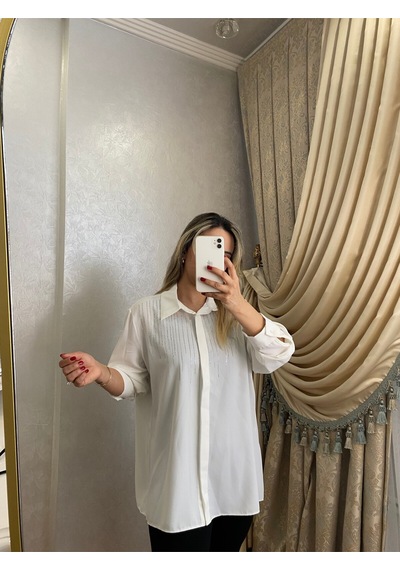 İlayla Taş Detaylı Gömlek Beyaz