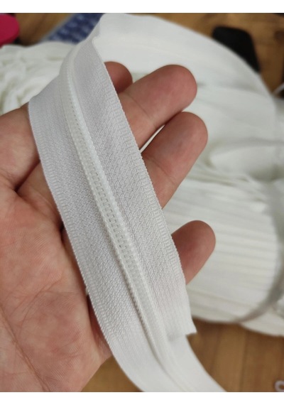 Beyaz T10 Şerit Fermuar - Metrelik Fermuar 10 Metre 10 Başlık