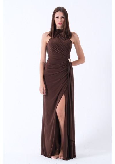Feminist Kahve Halter Yaka Drapeli Beli Gold Toka Detaylı Straplez Abiye 9705862 Kahverengi Feminist Kahve Halter Yaka Drapeli Beli Gold Toka Detaylı Straplez Abiye 9705862 Kahverengi