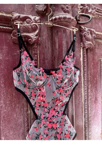 Arona Kadın Transparan Çiçek Desenli Tül Siyah Bodysuit Siyah Çiçekli