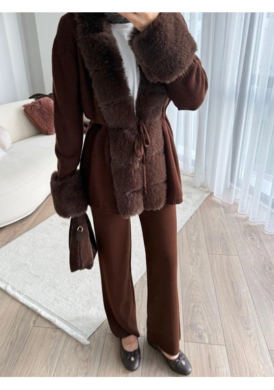 Elora Atelier Kahverengi Kürk Detaylı Triko Takım