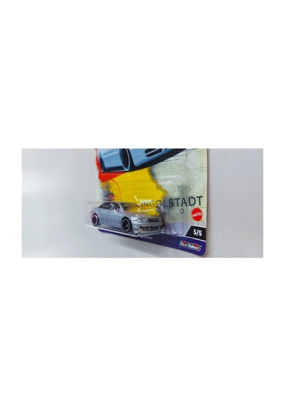 Premium Audi S4 Quattro World Tour 2024 Model Araba