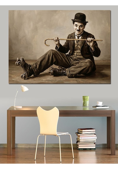 Ahşap Tablo Bastonuyla Oturan Şık Modern Adam