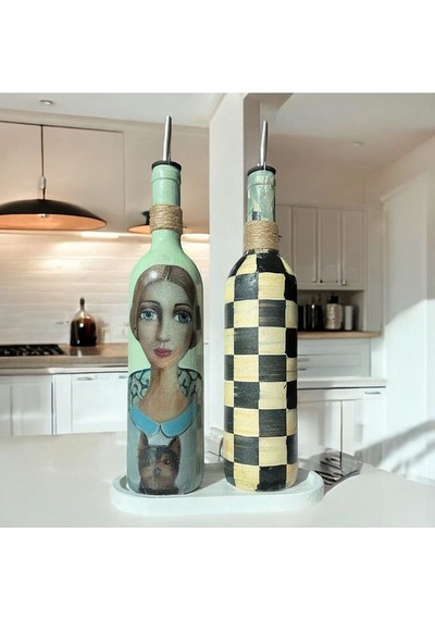 Kadın Desenli Ve Kareli 750 Ml Zeytinyağı Sıvıyağ Şişesi Yağdanlı