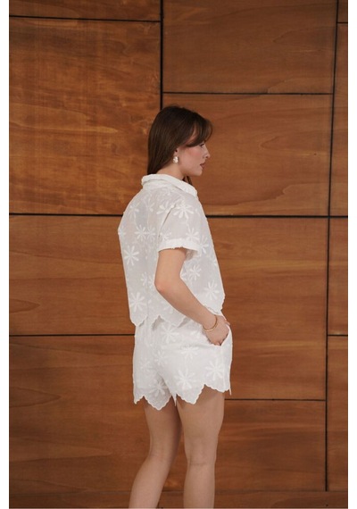 Verymoda Nakışlı Gömlek D2858 Krem
