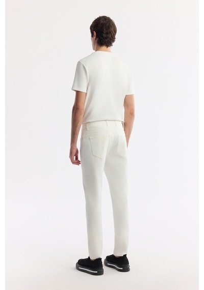 Avva Erkek Kırık Beyaz Klasik Bel Soft Touch Pamuklu Slim Fit Pantolon B003038