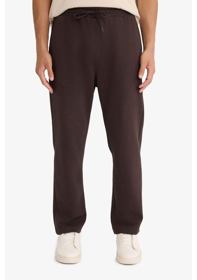Defacto Regular Fit Beli Bağcıklı Düz Paça Eşofman Altı E7829ax25aubn116 Kahve Defacto Regular Fit Beli Bağcıklı Düz Paça Eşofman Altı E7829ax25aubn116 Kahve