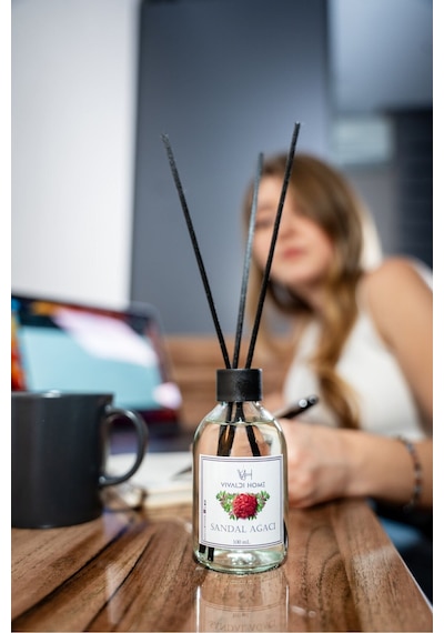 Vivaldi Home Sandal Ağacı Çubuklu Oda Kokusu Esansiyel Uçucu Yağ 100 ML