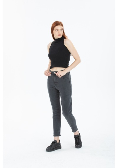 Kadın Antrasit Yüksek Bel Yumuşak Dokunuşlu Rahat Kesim Mom Jeans Kot Pantolon Antrasit