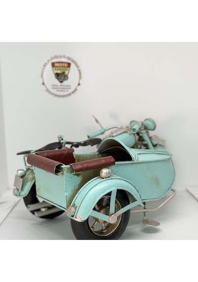 Nostaljik Sepetli Buz Mavisi Klasik Motosiklet - 1:18 Ölçek 12cm Dekoratif Model