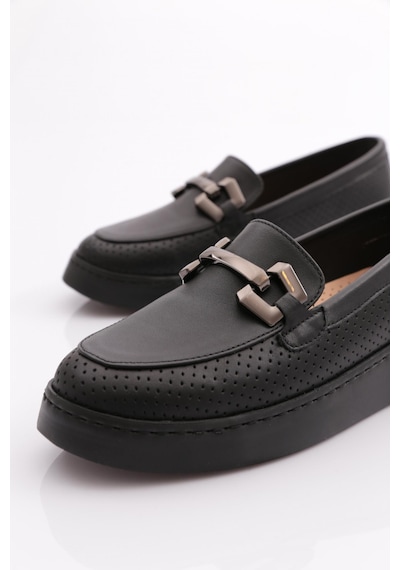 Dgn 422 Kadin Tokali Lazerli Loafer Ayakkabi 422-1567-17019 Siyah