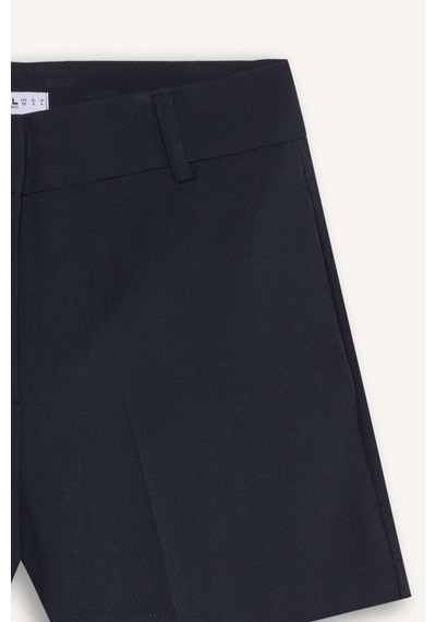 DeFacto Coool Slim Fit Dar Kesim Normal Bel Basic Düz Şort D5250AX24AUNV245 Lacivert