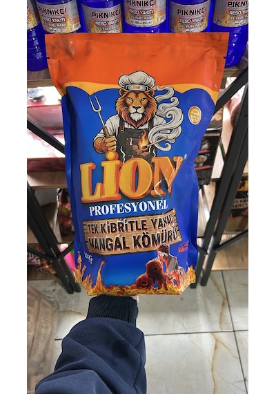 Tek Kibritle Yanan Mangal Kömürü Lion Profosyonel 1.5 Kg 10'lu Koli Mavi