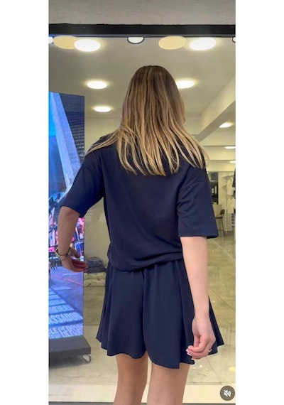 Gamzelirenklerim Kadın Modal Kumaş Salaş Kesim Kısa Kollu Üst Ve Beli Lastikli Şort Takım Lacivert Gamzelirenklerim Kadın Modal Kumaş Salaş Kesim Kısa Kollu Üst Ve Beli Lastikli Şort Takım Lacivert