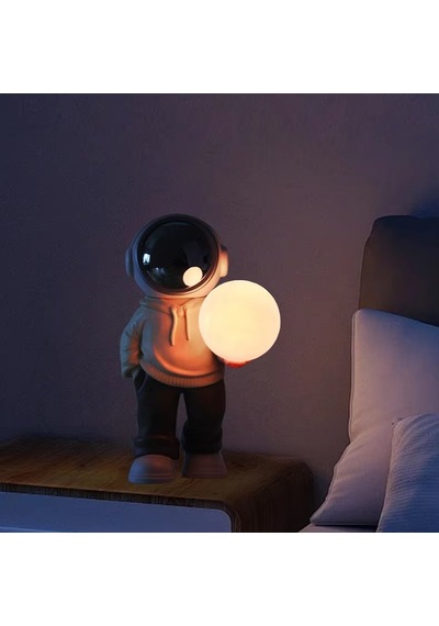 Çeşithane Astronot Planet Gece Lambası & Bluetooth Hoparlör - Kristal Küre Sarılma Tasarımlı, Renkli