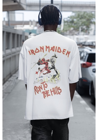 Sevbano Iron Maiden Run To The Hills Sırt Baskılı Unisex Oversize Rock Me Beyaz