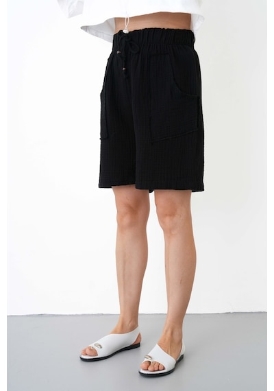 The Voler Müslin Şort Kadın Yüksek Bel Oversize Rahat Kesim Cepli %100 Pamuklu Yazlık Şort Siyah The Voler Müslin Şort Kadın Yüksek Bel Oversize Rahat Kesim Cepli %100 Pamuklu Yazlık Şort Siyah