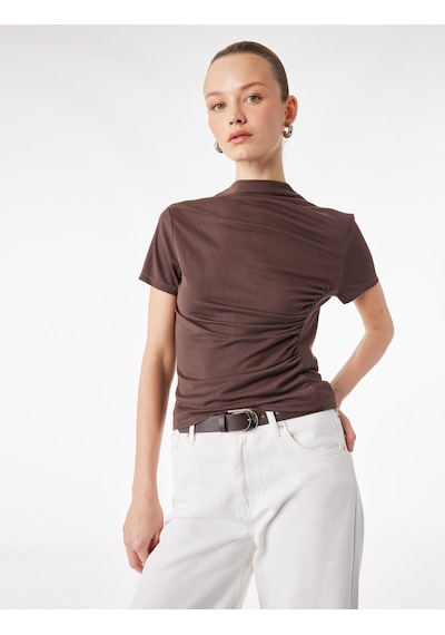 Koton Modal Karışımlı Slim Fit Drape Detaylı Dik Yaka Kısa Kollu Tişört Kahverengi 6sak70014ek Kahve Koton Modal Karışımlı Slim Fit Drape Detaylı Dik Yaka Kısa Kollu Tişört Kahverengi 6sak70014ek Kahve