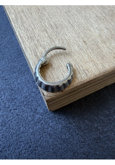 316 L Cerrahi Çelik Otantik Desenli Model Halka Piercing Altın