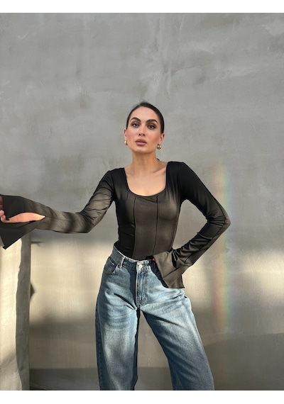 Msm Fashion Kadın Bluz İspanyol Kol Dikiş Ve Bağlama Detaylı Sırt Dekolteli U Yaka Bluz Siyah Msm Fashion Kadın Bluz İspanyol Kol Dikiş Ve Bağlama Detaylı Sırt Dekolteli U Yaka Bluz Siyah