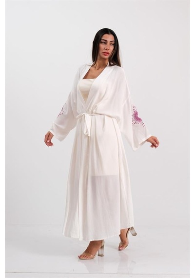 Veraura Lifestyle Beyaz Sırtı Ve Kolları Nakışlı Püsküllü Uzun Kimono
