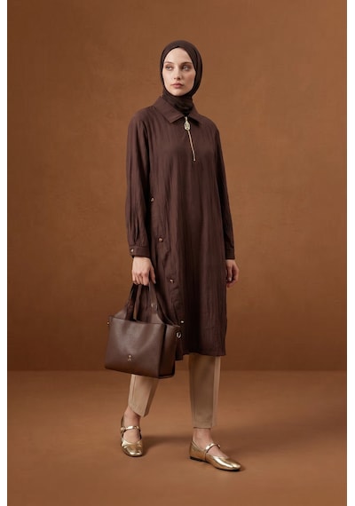 Armine Trend Fermuar Ve Yan Düğme Detaylı Yakalı Uzun Tunik 111 Cm Boy Kahverengi 26yt447 Armine Trend Fermuar Ve Yan Düğme Detaylı Yakalı Uzun Tunik 111 Cm Boy Kahverengi 26yt447