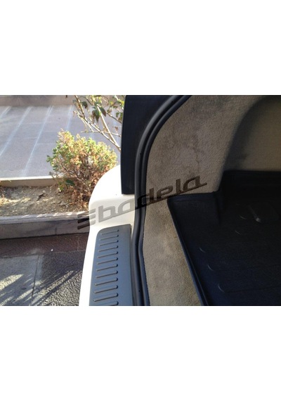 Range Rover Sport Bagaj Havuzu 2005-12 Tam Uyumlu Kokusuz Kaucuk