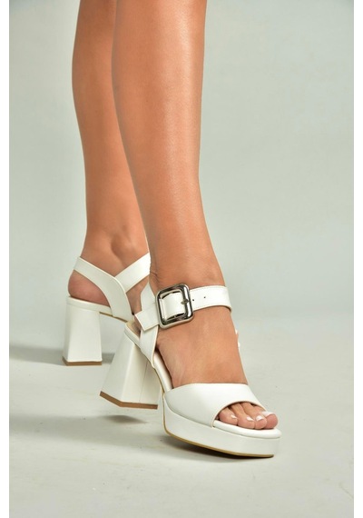 Fox Shoes U820009709 Beyaz Kalın Topuklu Kadın Ayakkabı Beyaz