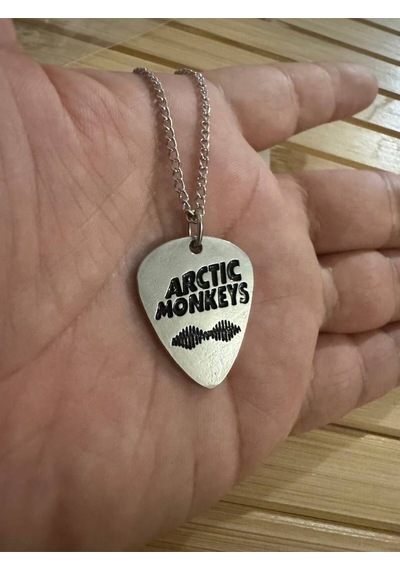 Arctic Monkeys Alternatif Rock Grubu Pena Şeklinde Çift Taraflı Rock İşaretli Unisex Metal Kolye Çok renkli