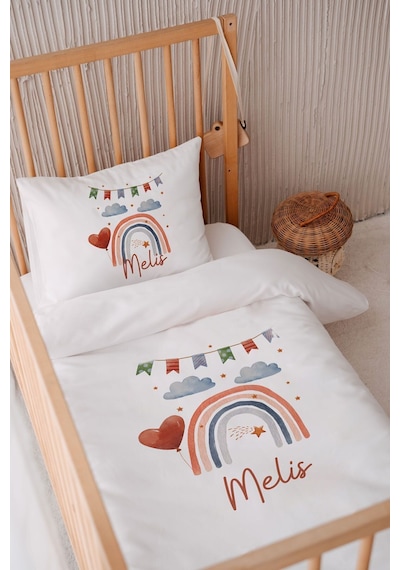 %100 Pamuk Saten Isme Özel Isimli 100x150 Bebek Yatak Nevresim Seti Kalpli Gökkuşağı