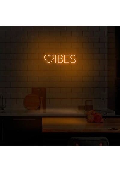 Vibes Yazılı Ve Şekilli Neon Tabela Turuncu