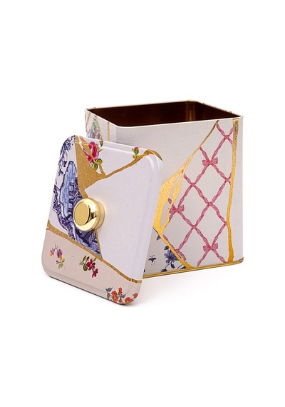 Kint Sugi Desenli Kare Metal Saklama Kabı 12 x 12 x 13.7 CM 1.8 L