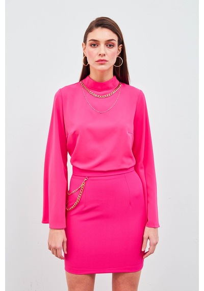 Sateen Zincir Aksesuarlı Mini Etek - Fuşya