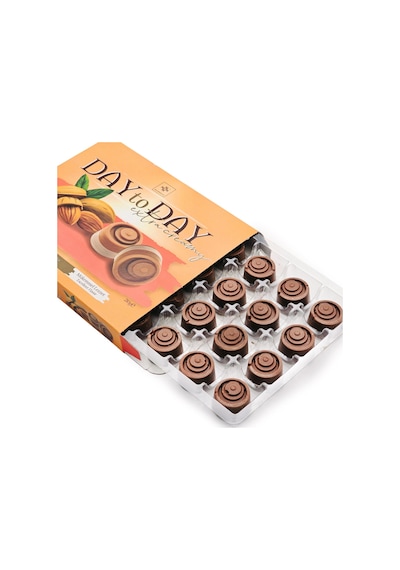 Day To Day Bademli Sütlü Çikolata 210 Gr