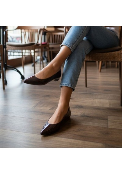 Ne&ve Shoes Kahve Rugan Sivri Burun Kadın Şık Ve Rahat Günlük Babet Kahverengi