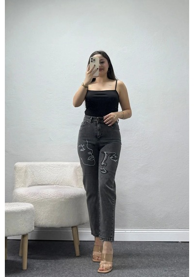 Belendir Kadın Nakışlı Mom Jean Füme