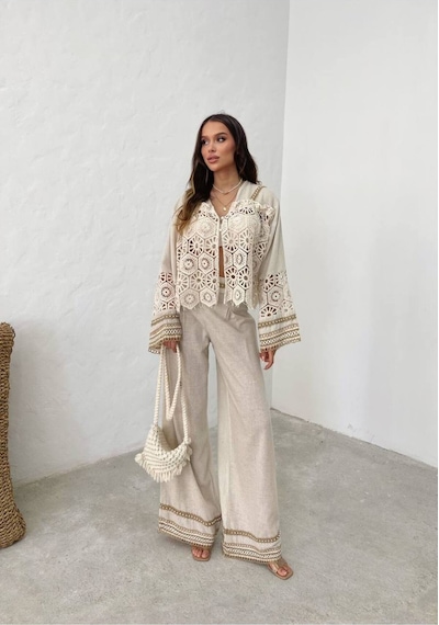 Fashion Cocktail Romantik Kore Tarzı İnci Brode İşçilikli Dantel Zarif Yelek Pantolon Ham Keten Bohem Takım Bej Fashion Cocktail Romantik Kore Tarzı İnci Brode İşçilikli Dantel Zarif Yelek Pantolon Ham Keten Bohem Takım Bej
