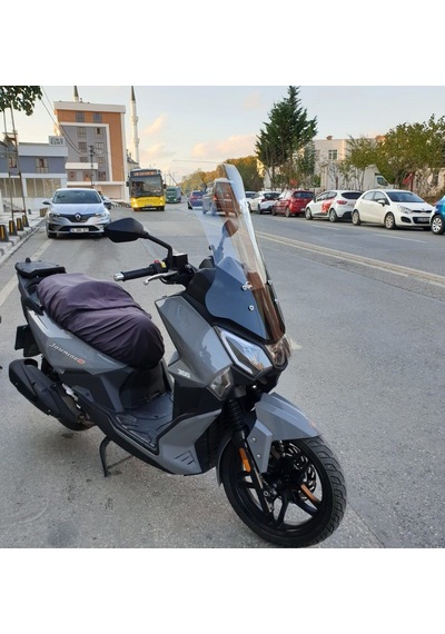 Motocam Sym Joyride 300 Ön Cam 2023-2026 Model 75cm Şeffaf Renkli 4mm Uzun