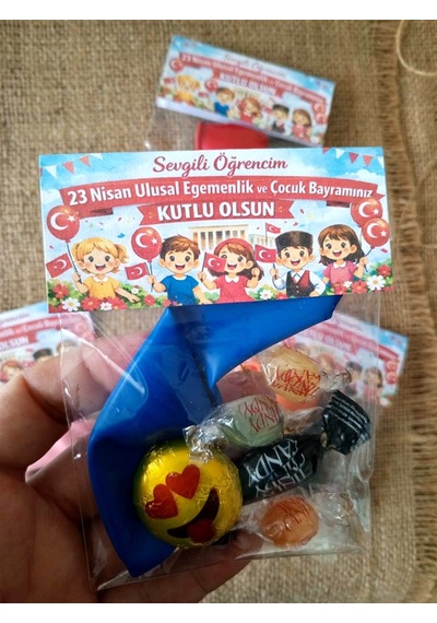 Farklı Market 23 Nisan Hediyesi Şeker Çikolata Balon Hediye Paketi 10 Paket