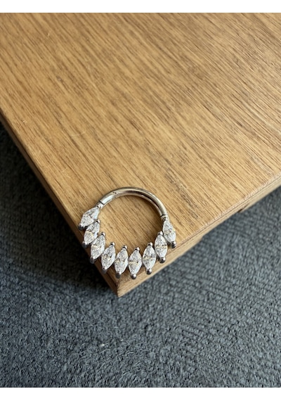 %100 316 L Cerrahi Çelik Markiz Kesim Taşlı Özel Tasarım Kilitli Halka Piercing Gümüş