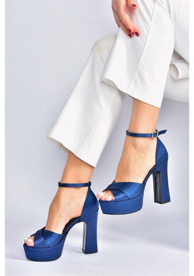 Fox Shoes Lacivert Saten Kumaş Platform Topuklu Kadın Ayakkabı M348202504 Lacivert